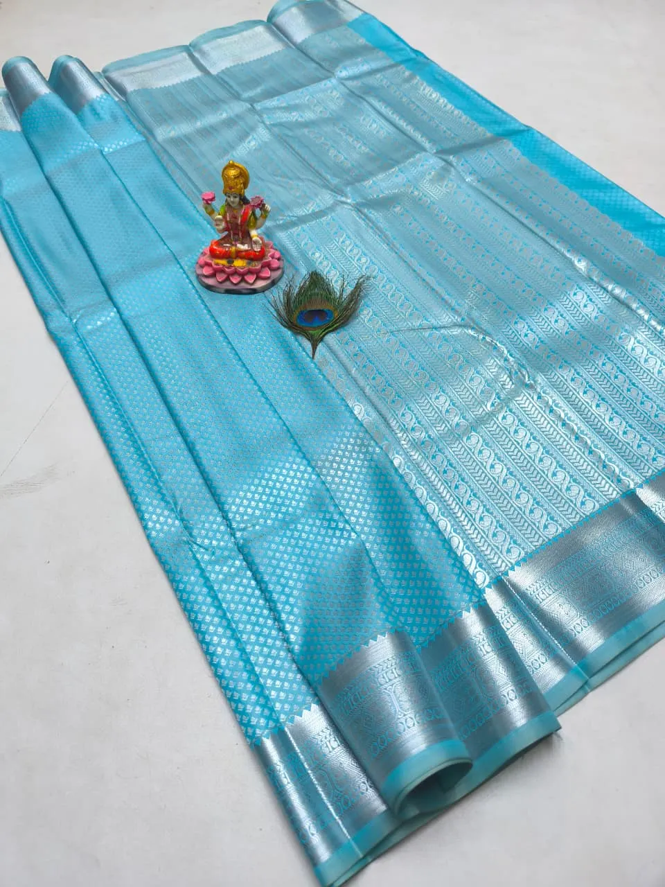 Turquoise Diamond Brocade Semi Kanchipuram Silk Saree